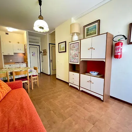 Flat With Shared Pool Apartamento Porto Santa Margherita
