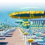 Flat With Shared Pool 公寓 *